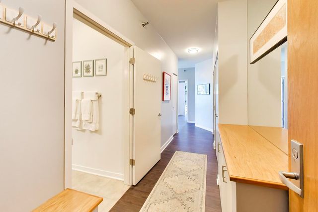 757 N Orleans Street 707, Chicago, IL 60654