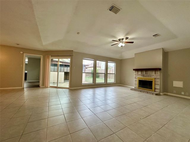 8514 Fawn Terrace Drive, Houston, TX 77071