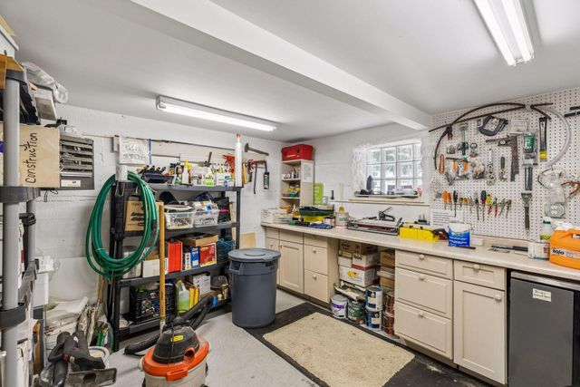 2040 Como Avenue 104, Saint Paul, MN 55108
