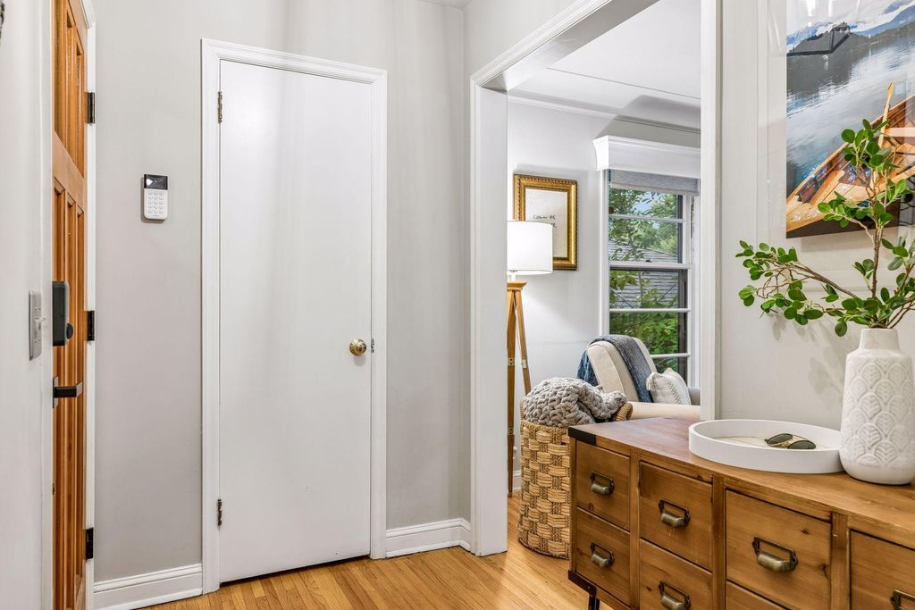 5348 Russell Avenue S, Minneapolis, MN 55410 — photo 3