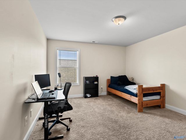 711 Magnolia Place Lane SW, Hartselle, AL 35640