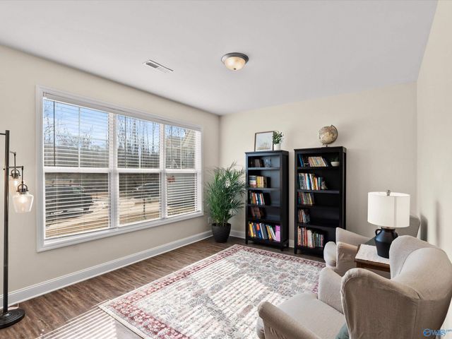 711 Magnolia Place Lane SW, Hartselle, AL 35640