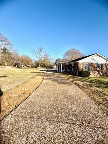 43 Liberty Rd, Winchester, TN 37398