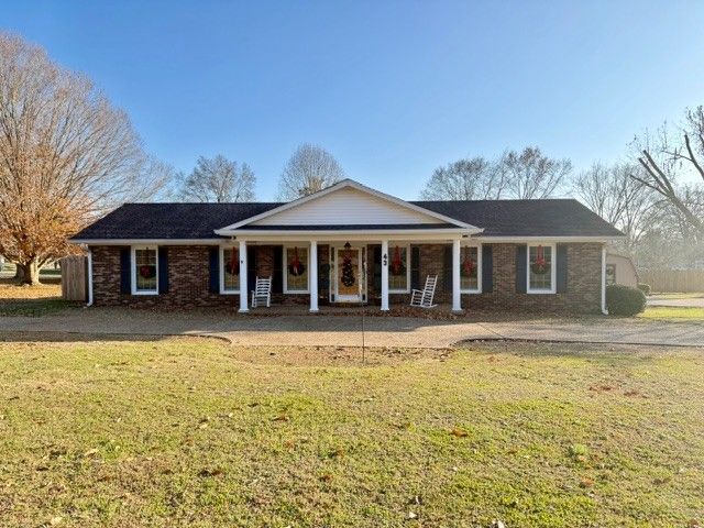43 Liberty Rd, Winchester, TN 37398