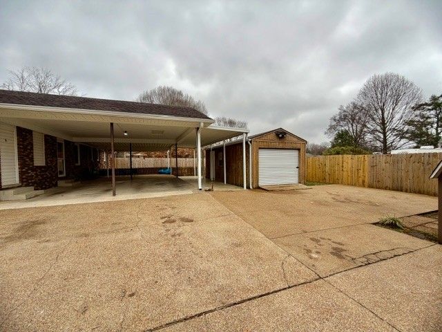 43 Liberty Rd, Winchester, TN 37398