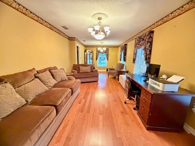 43 Liberty Rd, Winchester, TN 37398