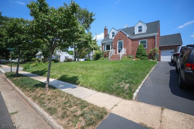 1718 Summit Ter, Linden City, NJ 07036