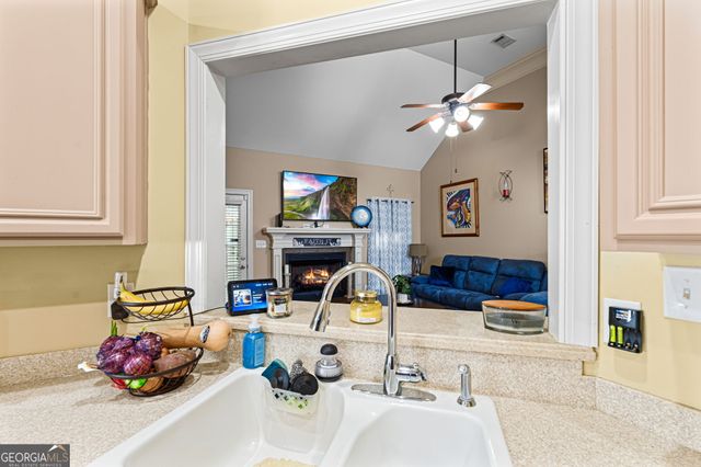 109 Gray Fox Crossing, Bonaire, GA 31005