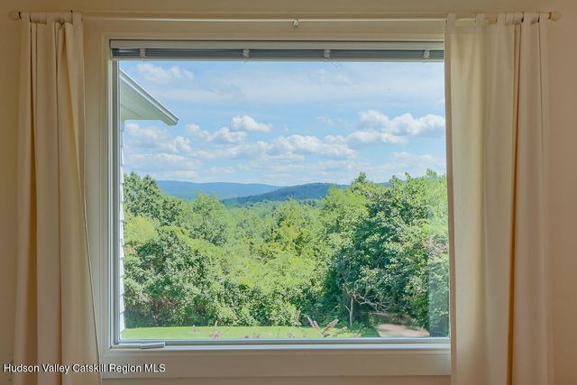 1479 New York 203, Chatham, NY 12037