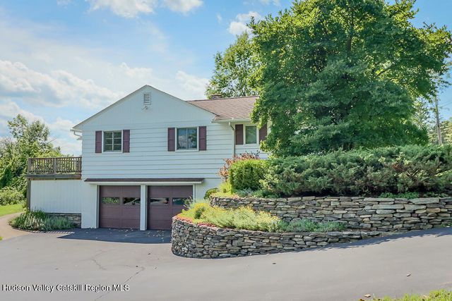1479 New York 203, Chatham, NY 12037