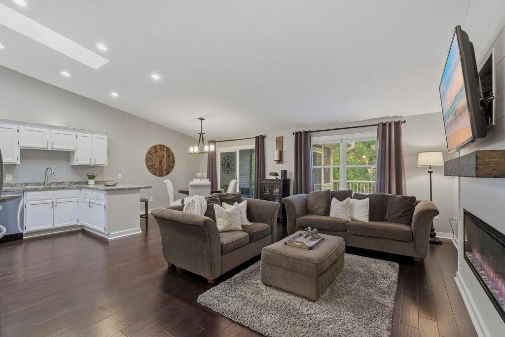 4240 Boulder Ridge Point, Eagan, MN 55122 — exterior