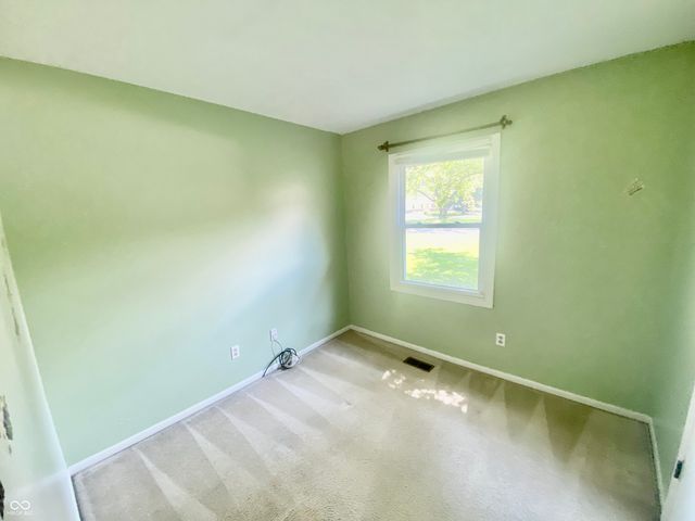 7749 Venetian Way, Indianapolis, IN 46217