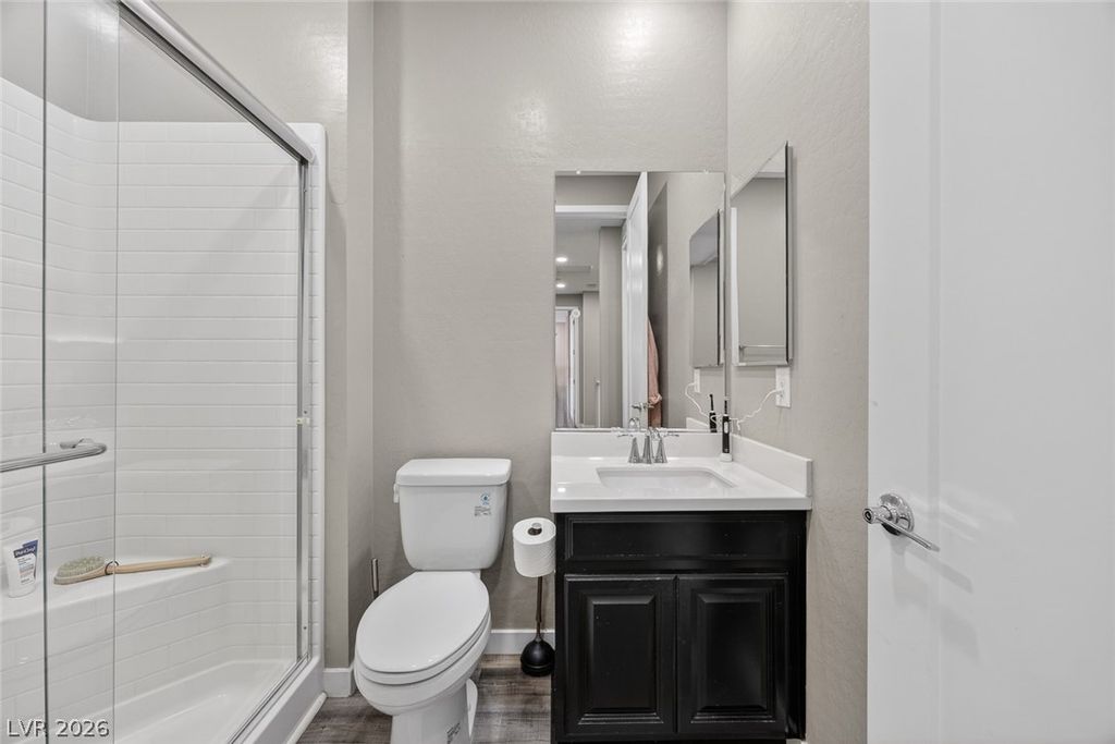 Image 33 of property listing at 782 Glistening Light Court, Henderson, NV 89052