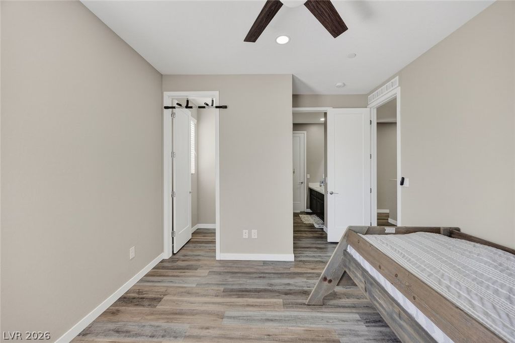 Image 35 of property listing at 782 Glistening Light Court, Henderson, NV 89052
