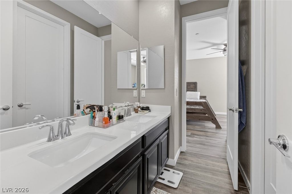Image 38 of property listing at 782 Glistening Light Court, Henderson, NV 89052