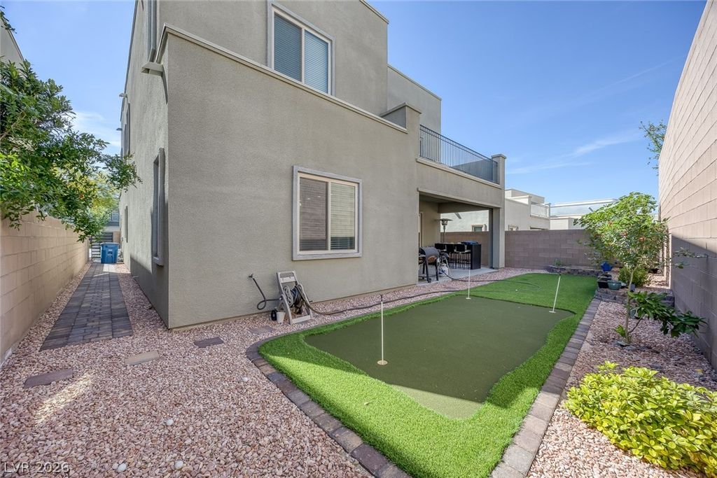Image 51 of property listing at 782 Glistening Light Court, Henderson, NV 89052