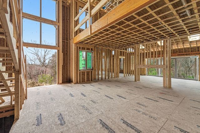 135 Nobscot Drive, Framingham, MA 01701