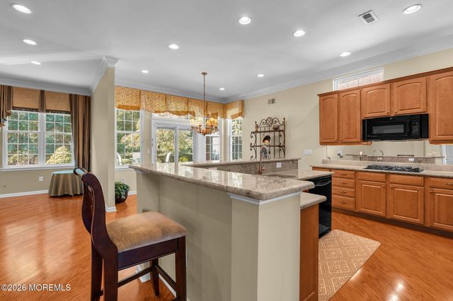 13 Northshire Court, Freehold, NJ 07728
