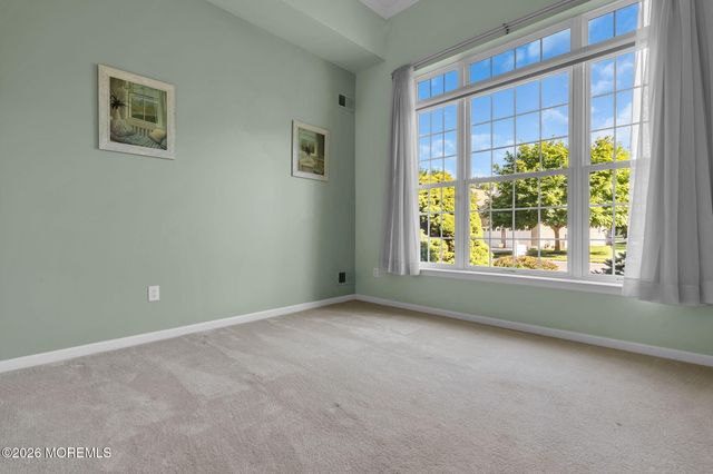13 Northshire Court, Freehold, NJ 07728