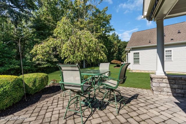 13 Northshire Court, Freehold, NJ 07728