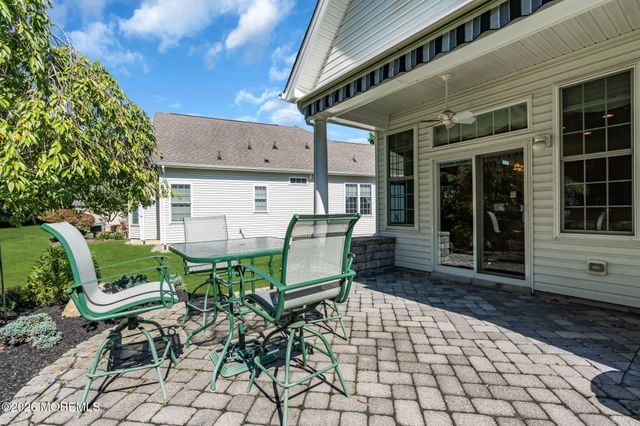 13 Northshire Court, Freehold, NJ 07728