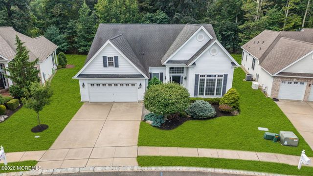 13 Northshire Court, Freehold, NJ 07728