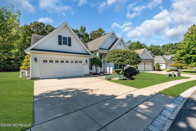 13 Northshire Court, Freehold, NJ 07728