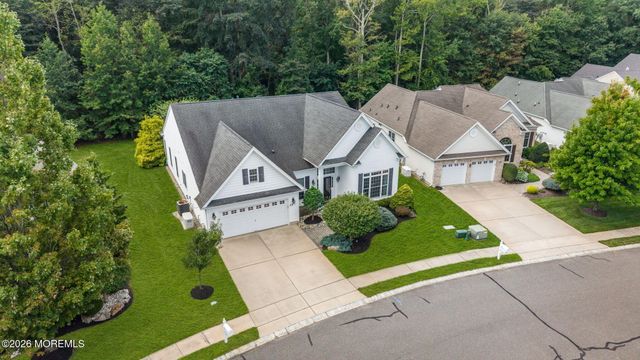13 Northshire Court, Freehold, NJ 07728