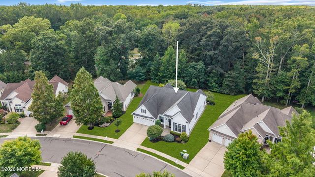 13 Northshire Court, Freehold, NJ 07728