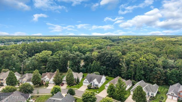 13 Northshire Court, Freehold, NJ 07728