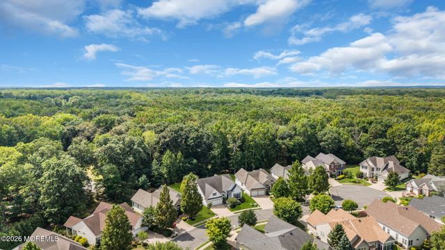 13 Northshire Court, Freehold, NJ 07728