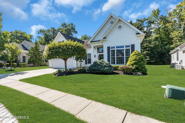 13 Northshire Court, Freehold, NJ 07728
