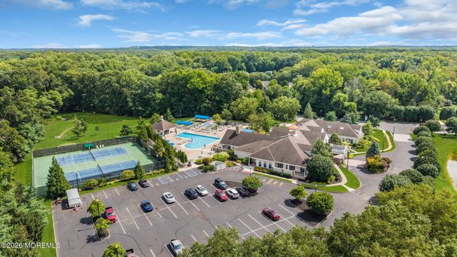 13 Northshire Court, Freehold, NJ 07728