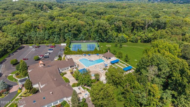 13 Northshire Court, Freehold, NJ 07728