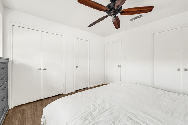 2025 Winrock Boulevard 165, Houston, TX 77057