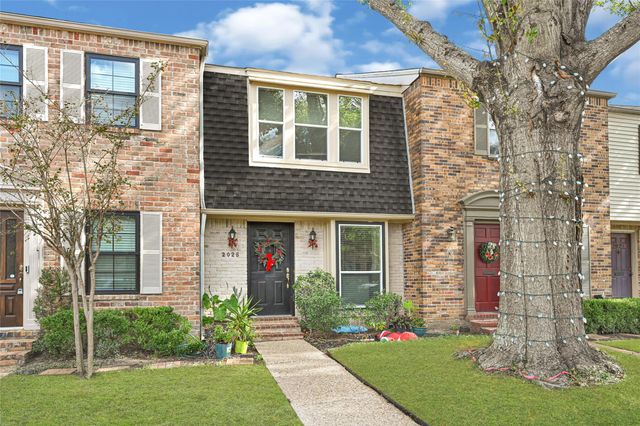 2025 Winrock Boulevard 165, Houston, TX 77057