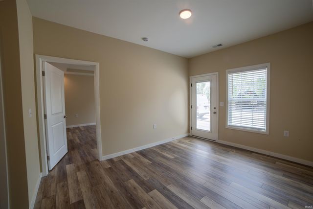 2427 Focus Trace, Evansville, IN 47715