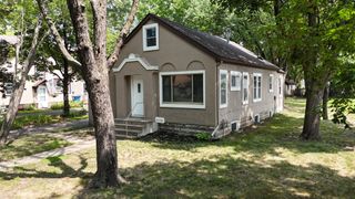 4158 Zane Avenue N, Robbinsdale, MN 55422