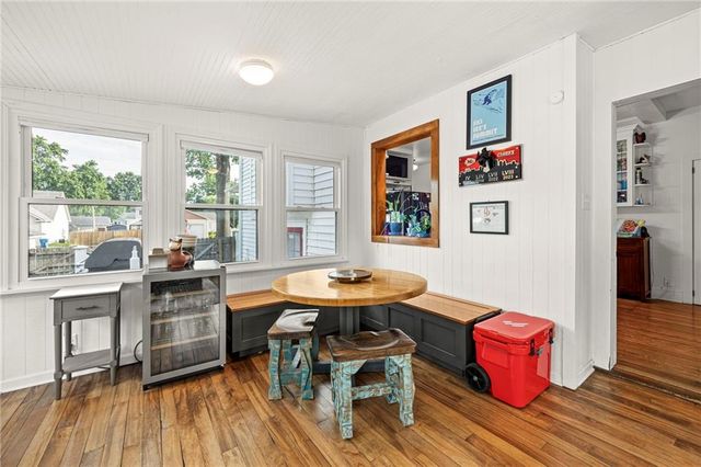 601 NE Douglas Street, Lee's Summit, MO 64063