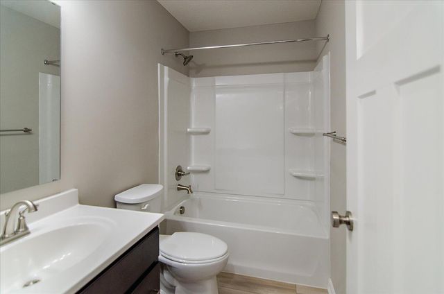 508 Station Drive, 38-102, Ludlow, KY 41016