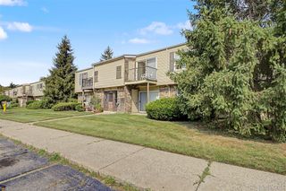 38220 Fairway Court, Clinton Charter Township, MI 48038