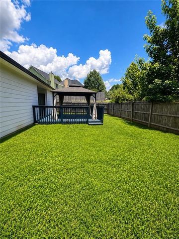 7542 Saint David Street, Fairburn, GA 30213