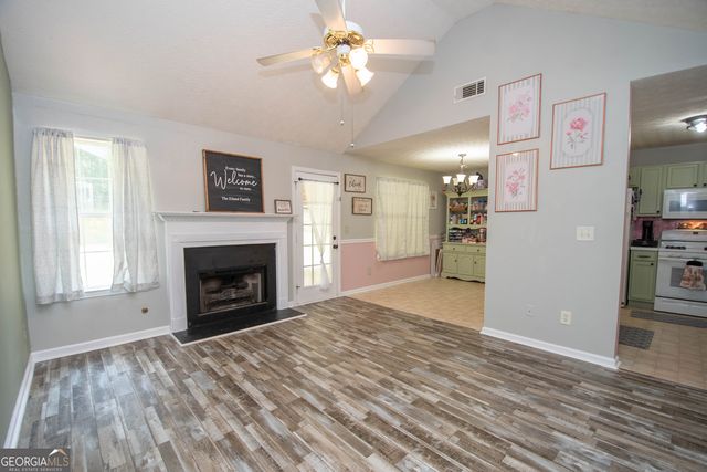 330 Hayward Bishop Way, Senoia, GA 30276