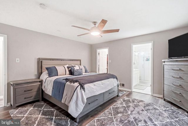 932 CHANTICLEER, Cherry Hill, NJ 08003