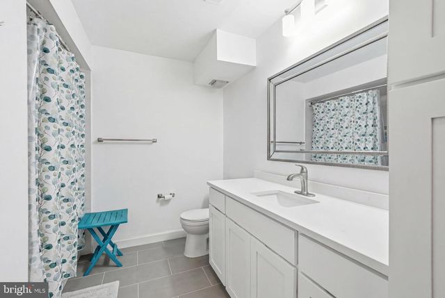 932 CHANTICLEER, Cherry Hill, NJ 08003