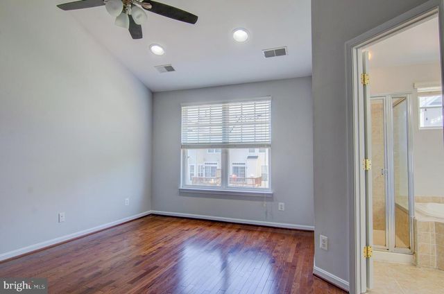 21939 BRAMBLEBUSH TER, Broadlands, VA 20148