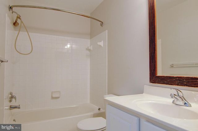 21939 BRAMBLEBUSH TER, Broadlands, VA 20148