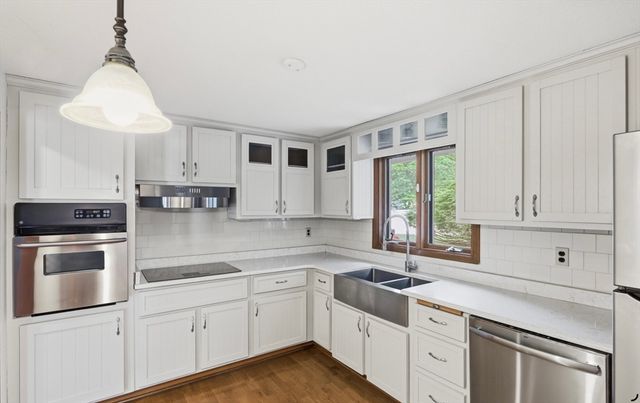 15 Elm Court, Maynard, MA 01754