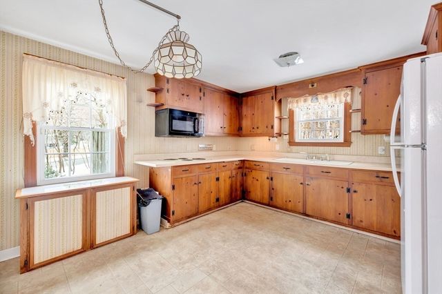 2 Bellevue Road, Arlington, MA 02476