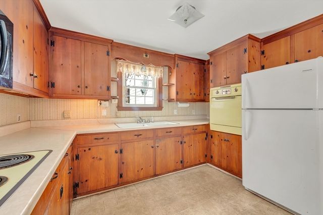 2 Bellevue Road, Arlington, MA 02476